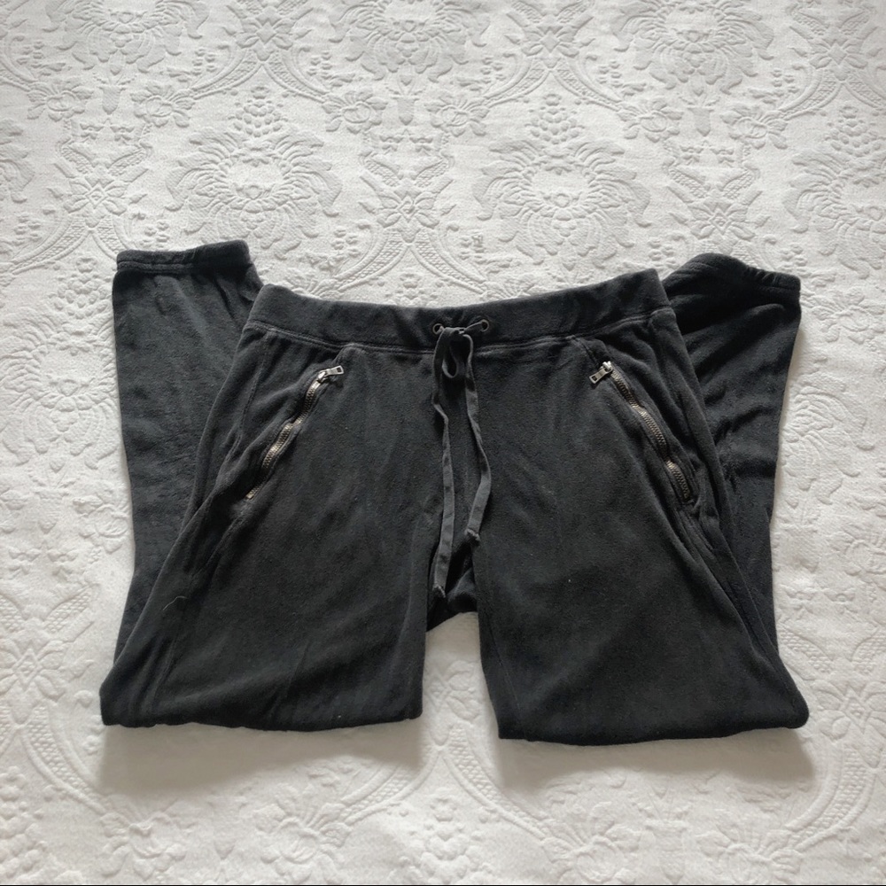 Pam & Gela sweat pants